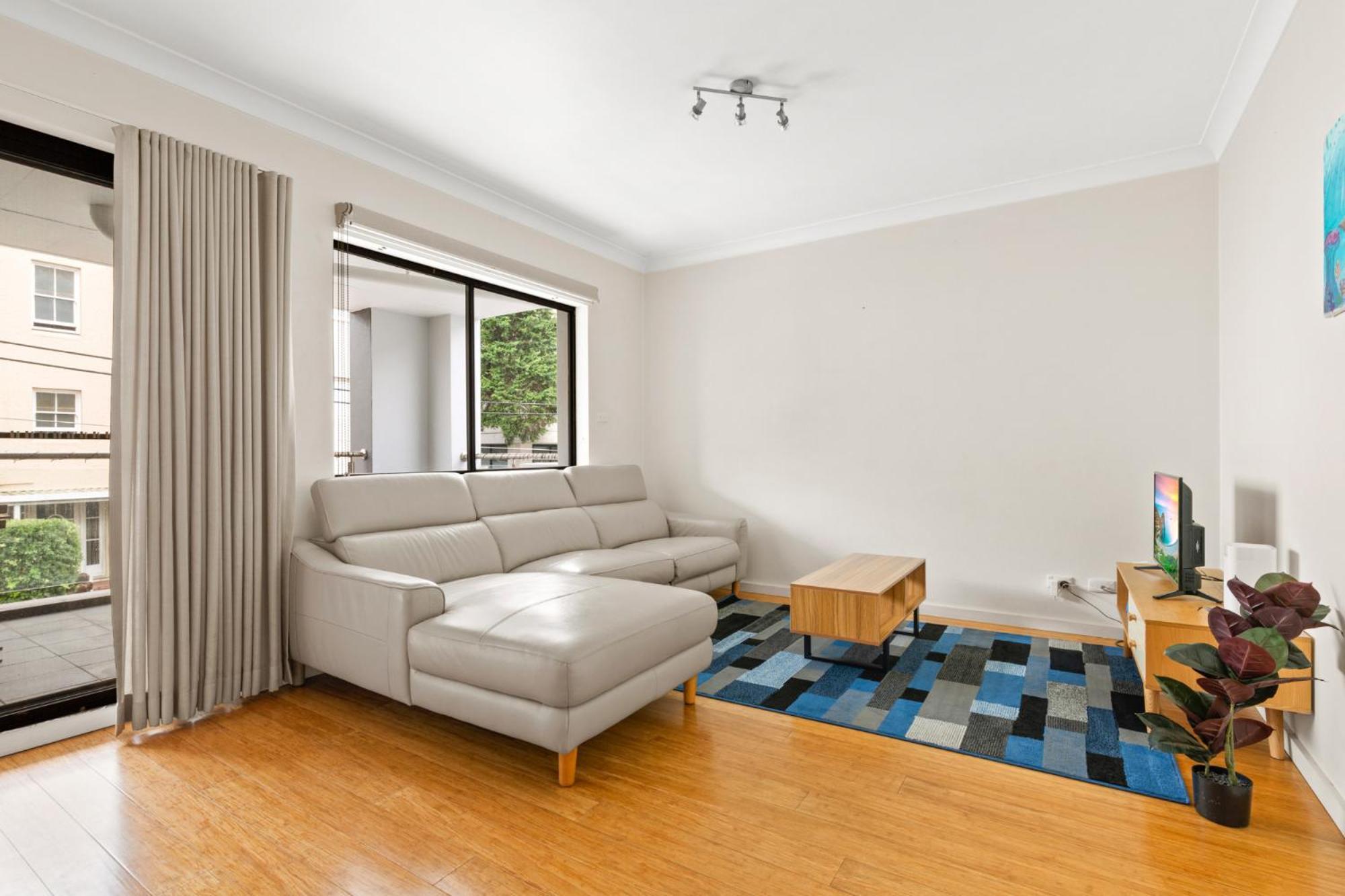 Lovely 2-bed With Balcony 150 M From Coogee
